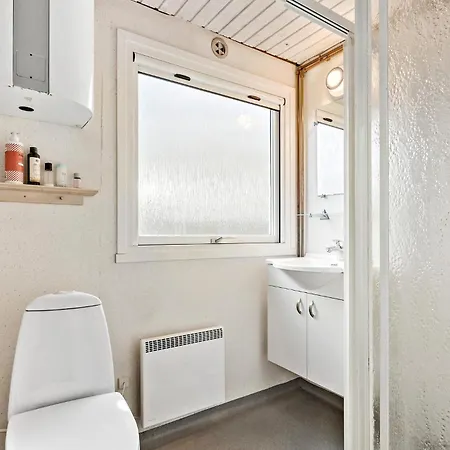 Semesterbostad 3 Bedroom Awesome In Hemmet