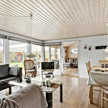 3 Bedroom Awesome In