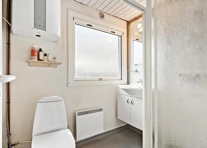Дом отдыха 3 Bedroom Awesome In Хеммет