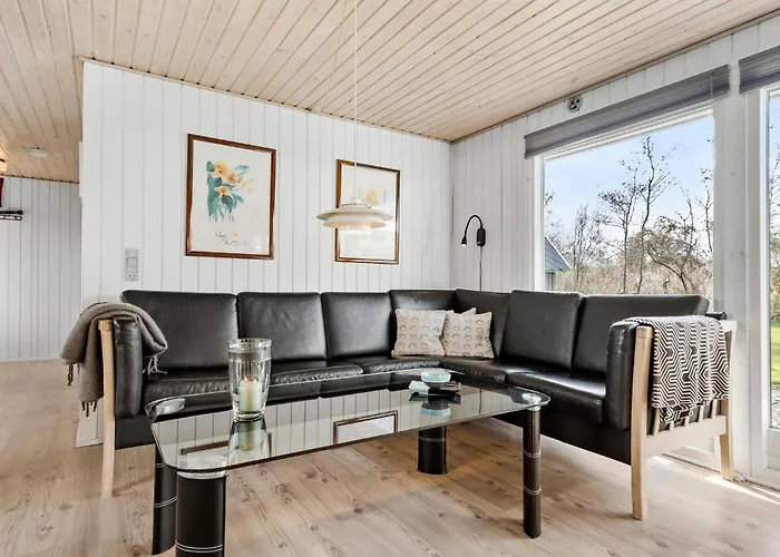 3 Bedroom Awesome In Хеммет