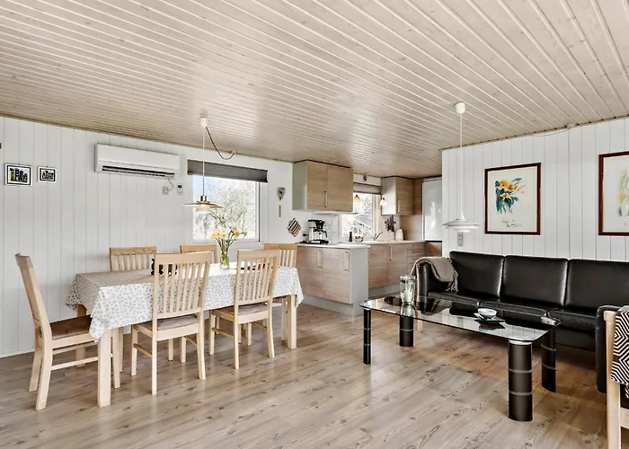 3 Bedroom Awesome In Дом отдыха