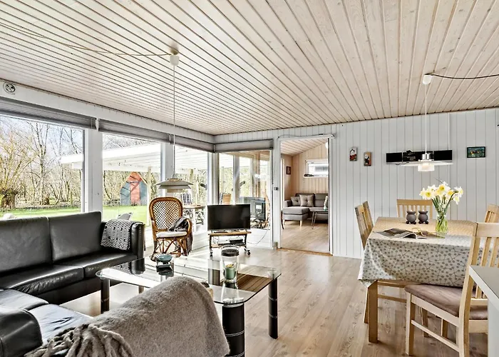 3 Bedroom Awesome In